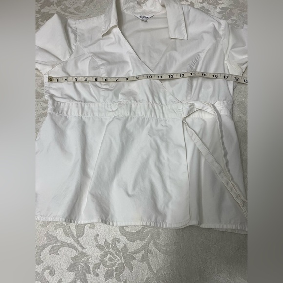 - Vintage Lilly Pulitzer white wrapped Blouse size 10 - Picture 8 of 9